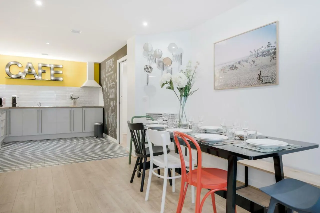 Loft Design For 8 People In Heart Of * Париж